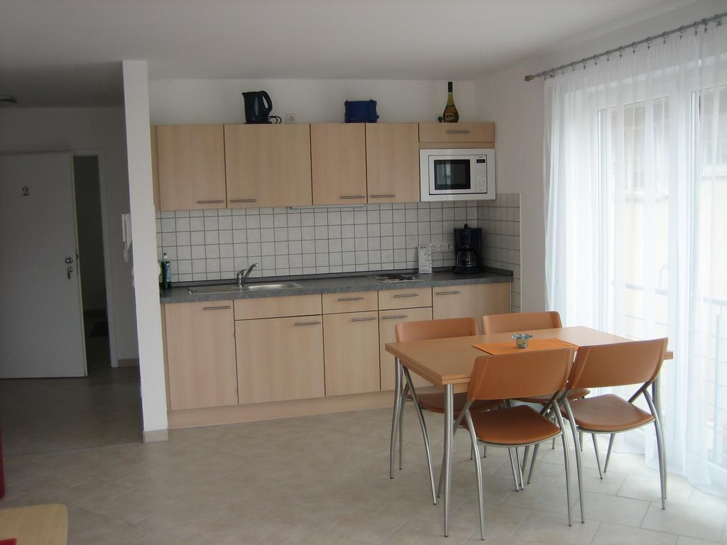 Haus Lorenz, Ferienwohnungen Immenstaad am Bodensee Eksteriør billede